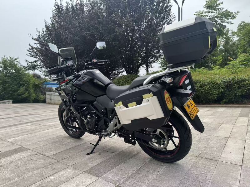二手豪爵铃木DL250