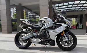 二手阿普利亚RS 660 