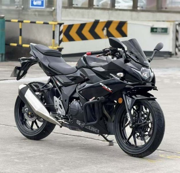 二手豪爵铃木GSX250R