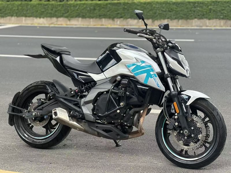 二手春风400NK