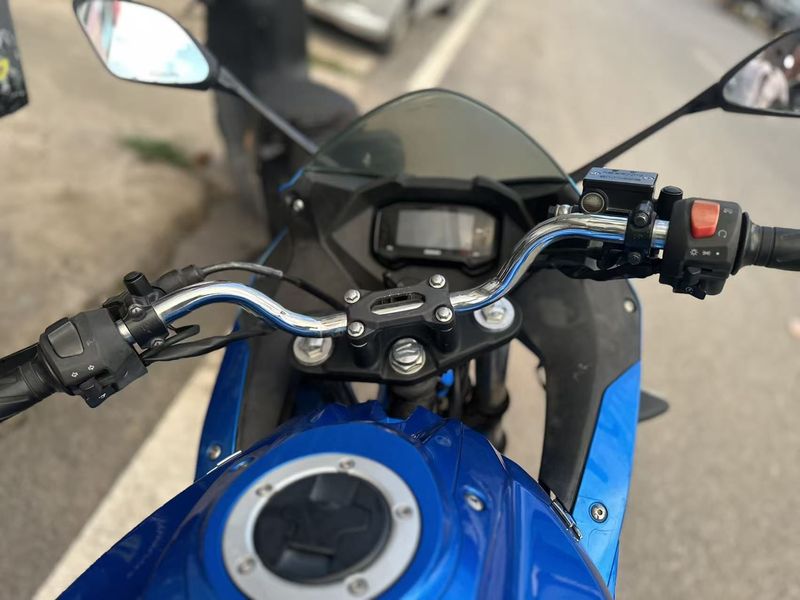 二手济南铃木极客飒 Gixxer 155