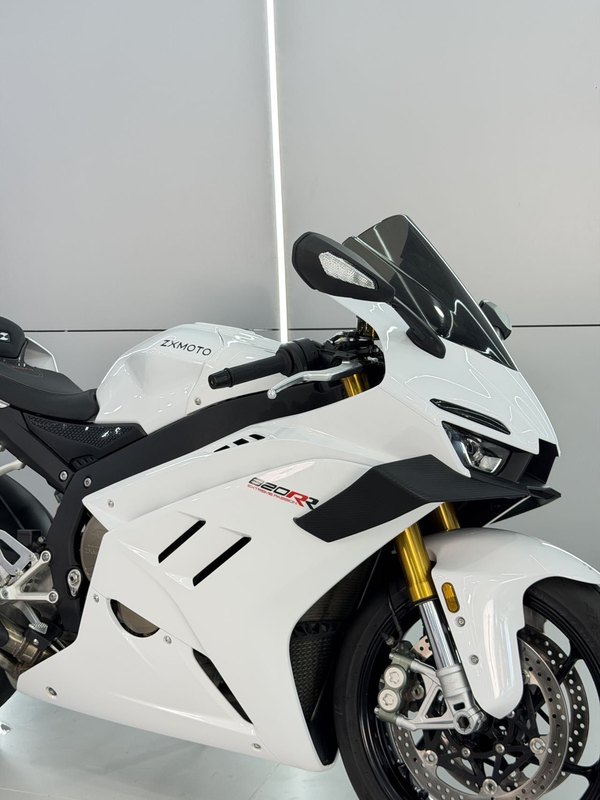 二手张雪机车820RR