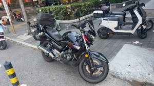 二手豪爵铃木骊驰 GW250