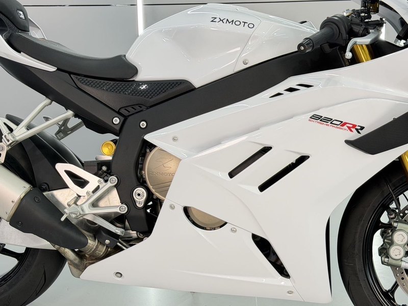 二手张雪机车820RR