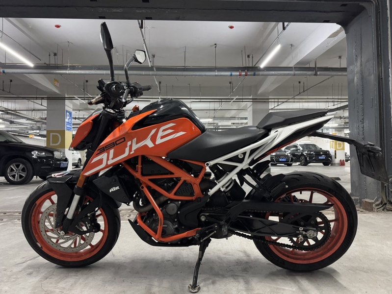 二手KTMR2R390 Duke
