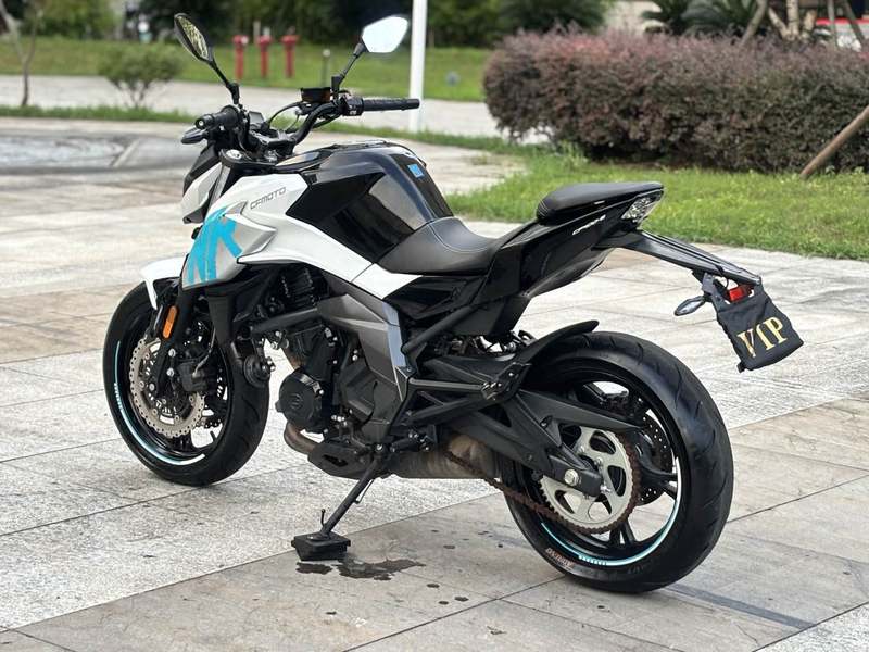 二手春风400NK