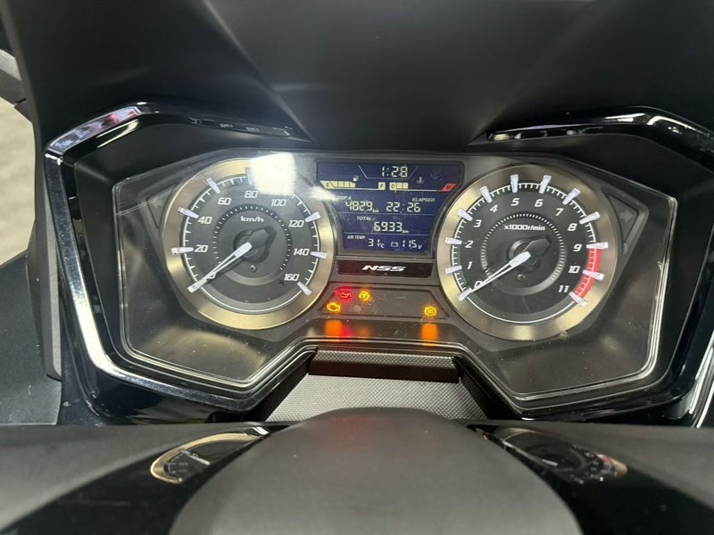 二手本田NSS350(进口)
