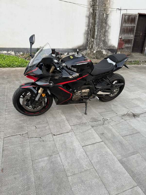 二手QJMOTOR赛600