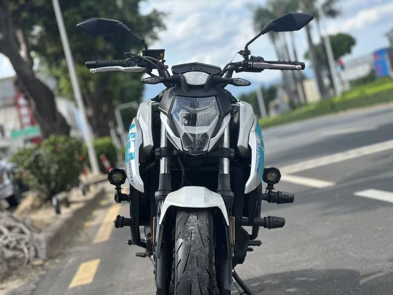 二手春风400NK