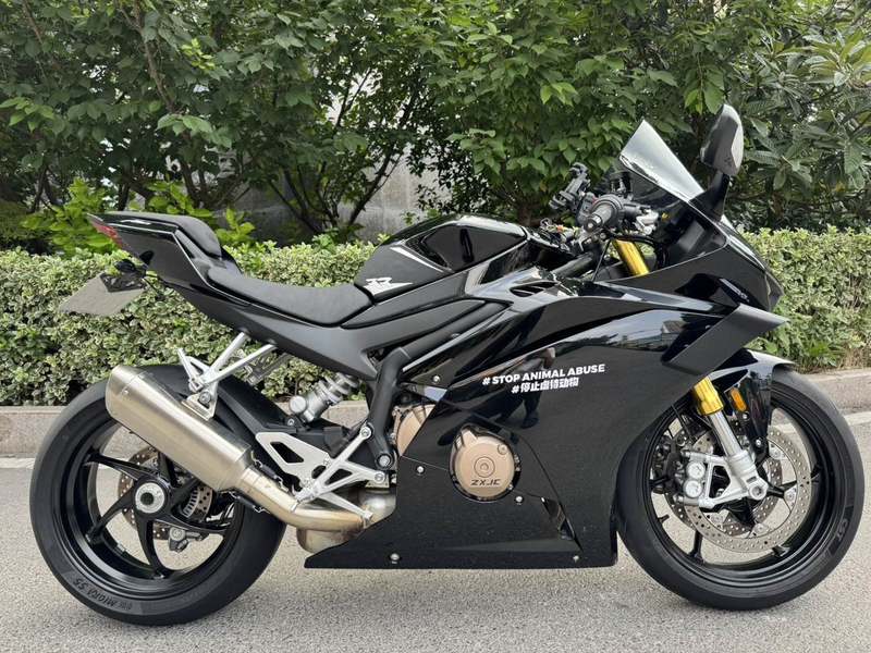 二手张雪机车500RR
