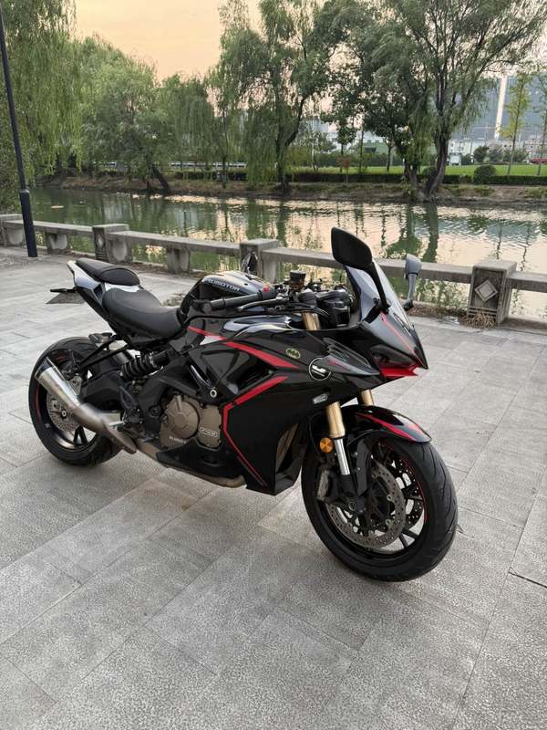 二手QJMOTOR赛600