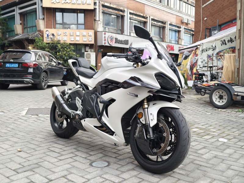 二手QJMOTOR赛600