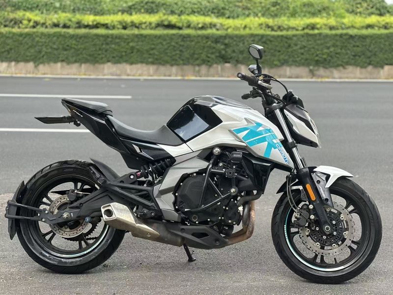 二手春风400NK