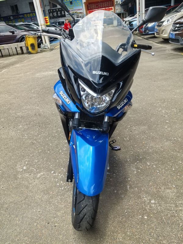 二手铃木GW 250F Inazuma 