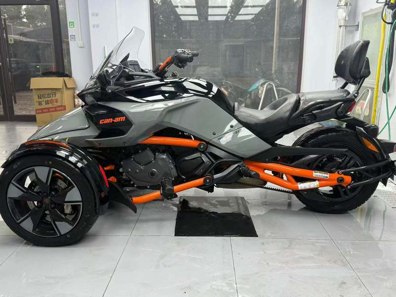 二手庞巴迪Spyder F3 