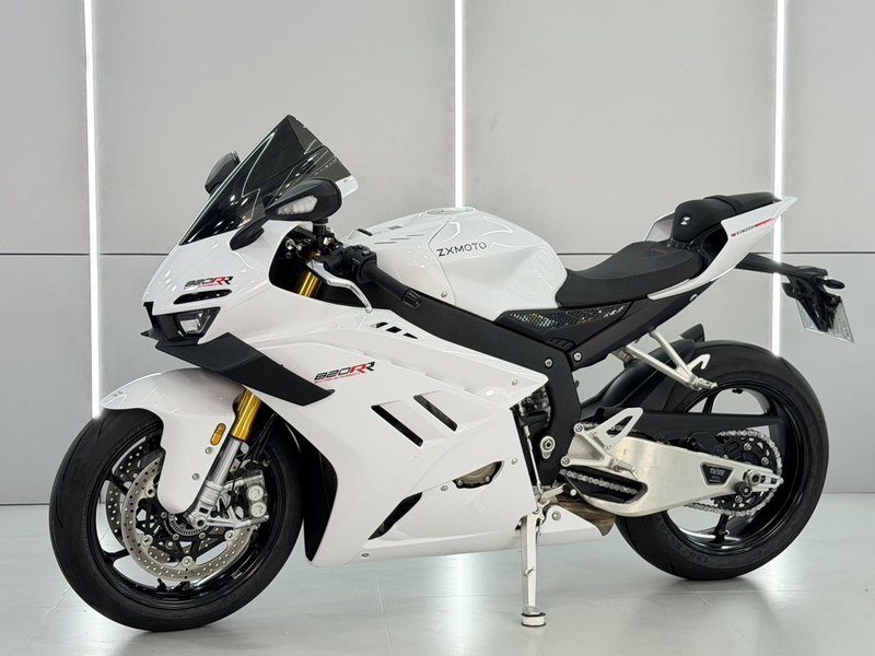 二手张雪机车820RR