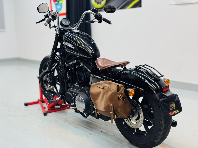 二手哈雷戴维森Iron883 硬汉