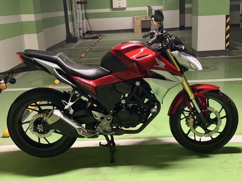 二手五羊本田CB190R 暴锋眼