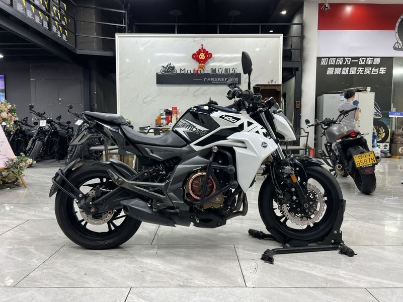 二手春风400NK