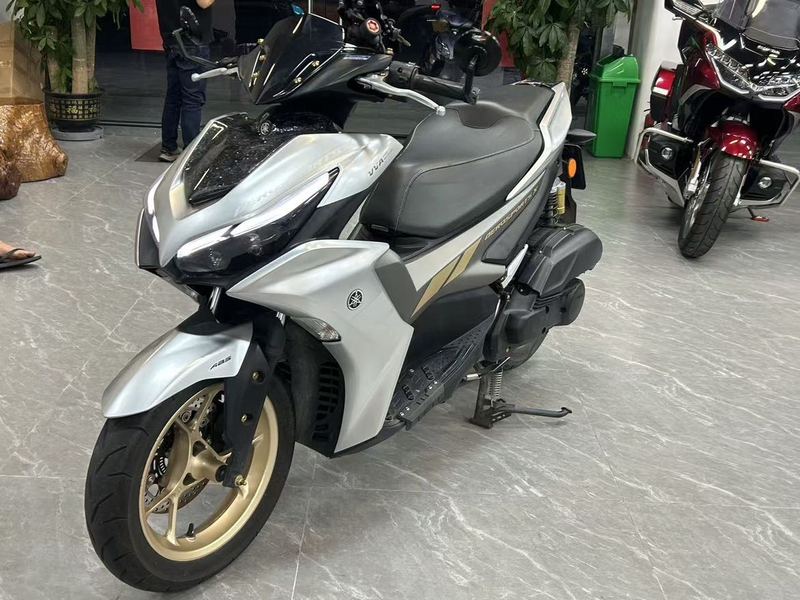 二手雅马哈AEROSPORTS X