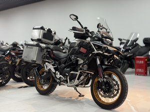 二手贝纳利TRK552