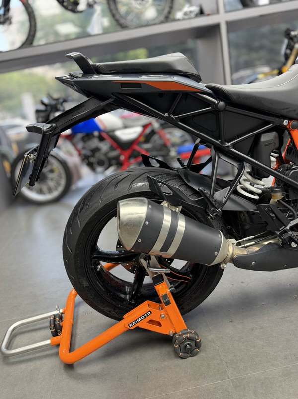二手KTMR2R1290 Super Duke GT