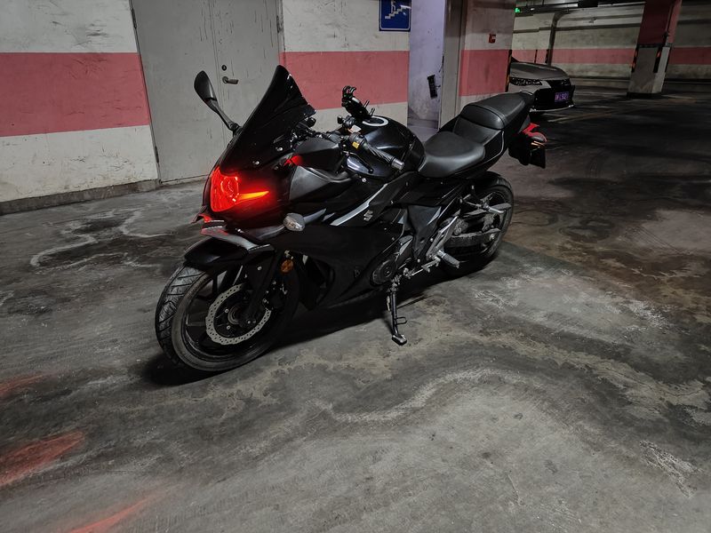 二手豪爵铃木GSX250R