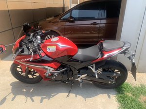 二手本田CBR400R
