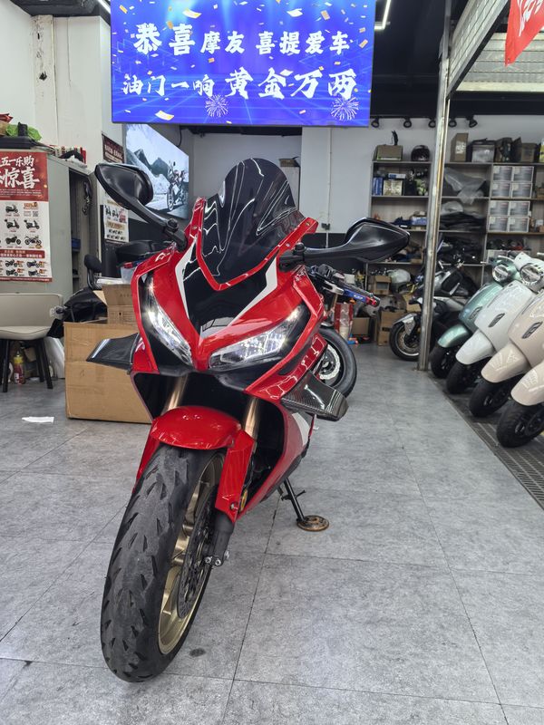 二手本田CBR650R