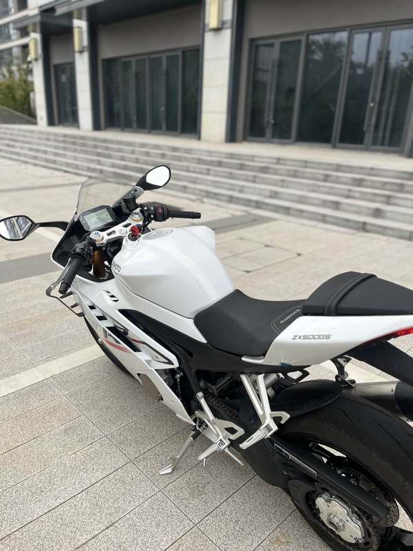 二手张雪机车500RR