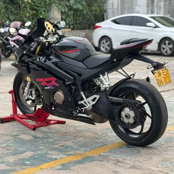 二手张雪机车500RR