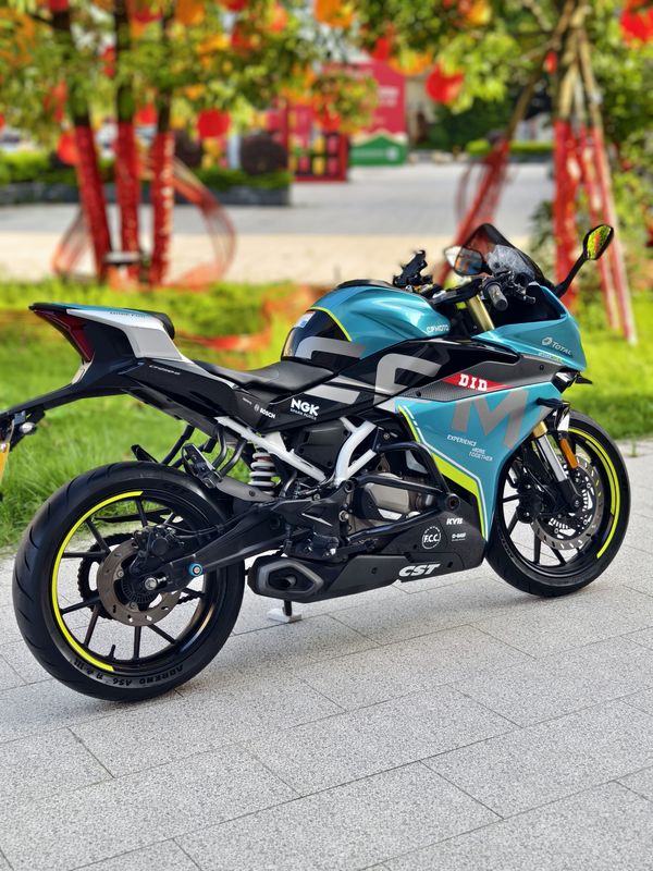 二手春风250SR