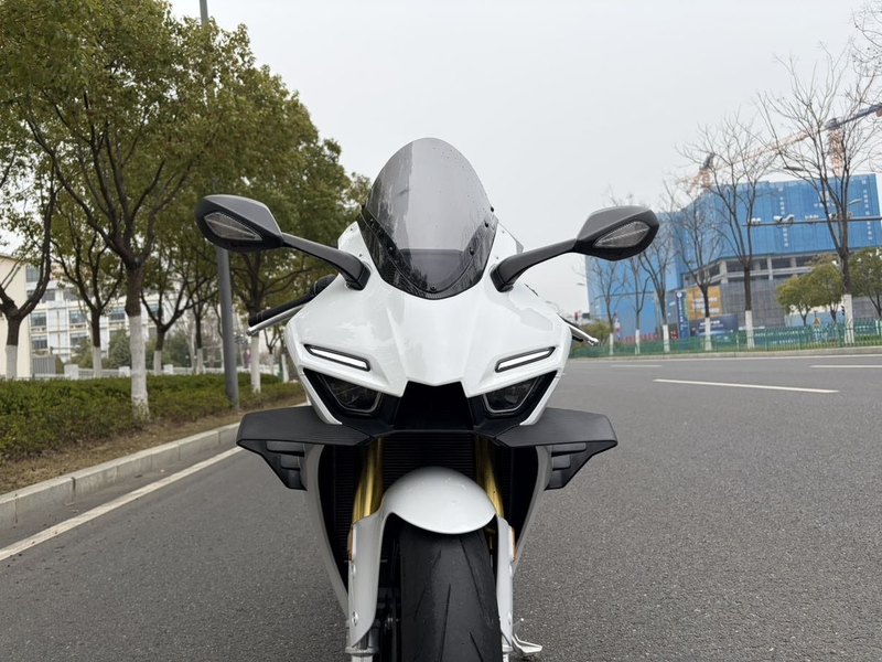 二手张雪机车500RR