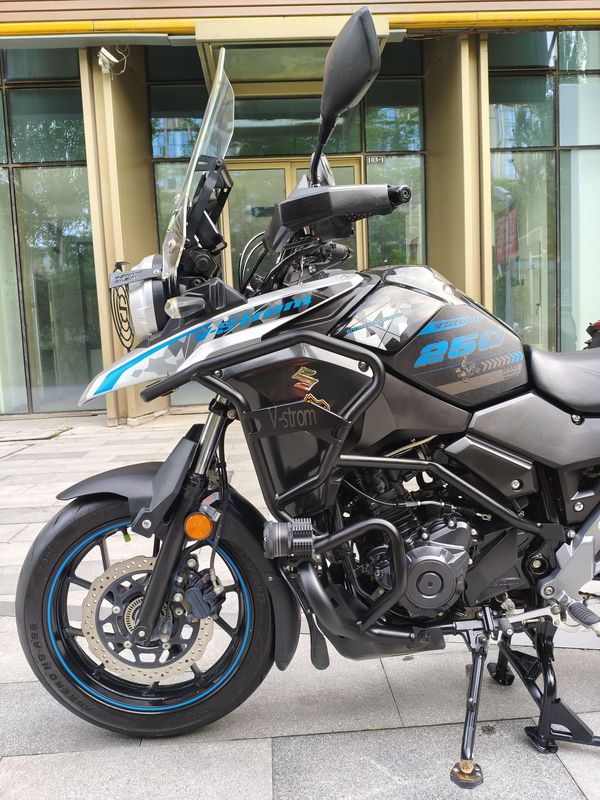 二手豪爵铃木DL250