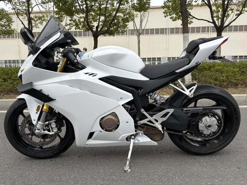 二手张雪机车500RR