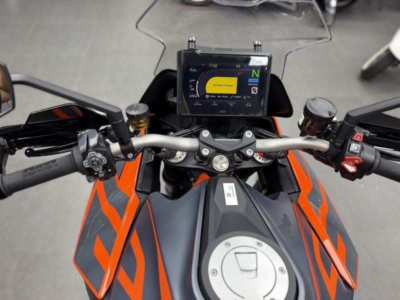 二手KTMR2R1290 Super Duke GT
