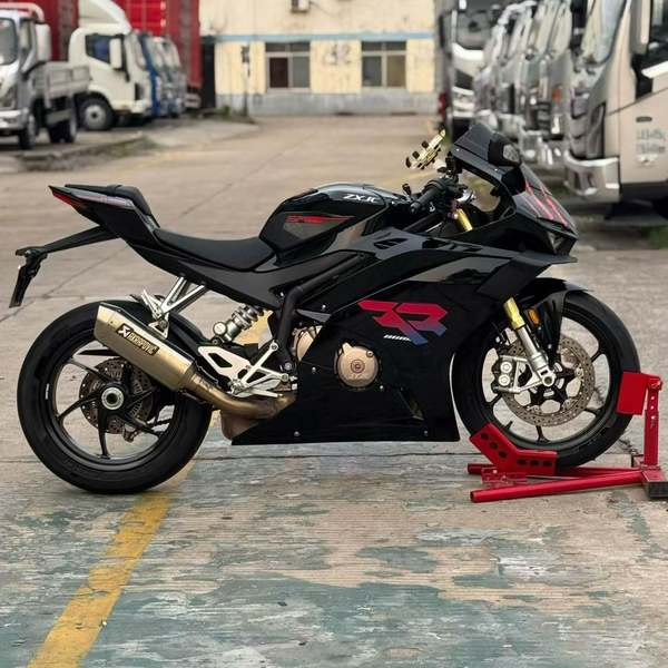 二手张雪机车500RR