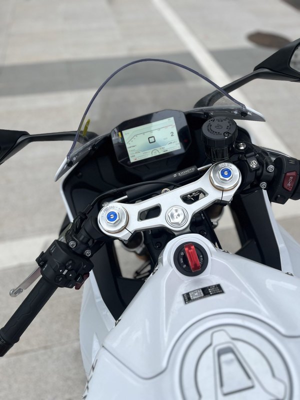 二手张雪机车500RR