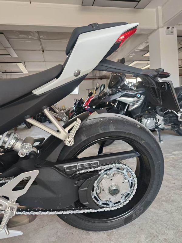 二手张雪机车500RR