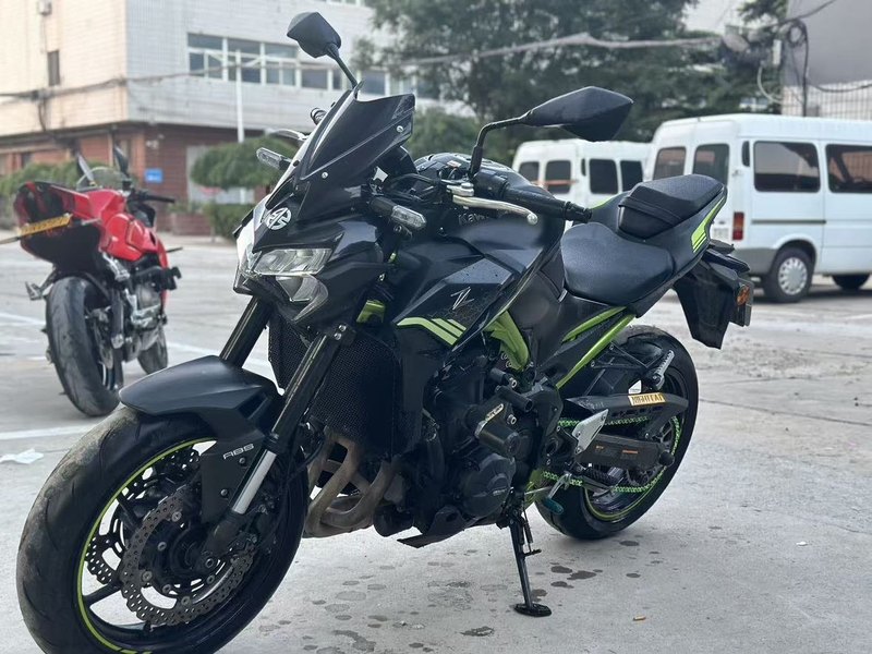二手川崎Z900
