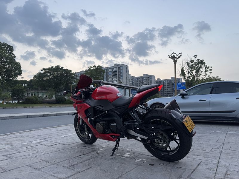 二手QJMOTOR赛600