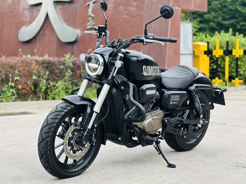 二手QJMOTOR闪300