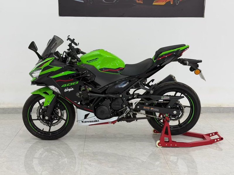 二手川崎Ninja 400