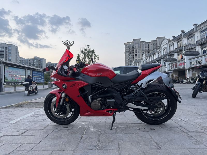 二手QJMOTOR赛600