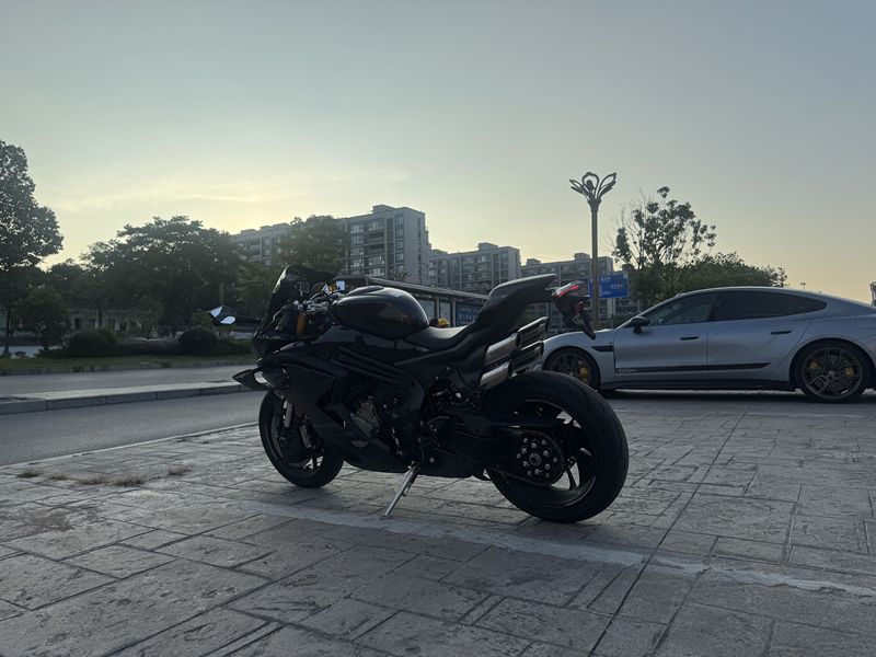 二手春风750SR-S