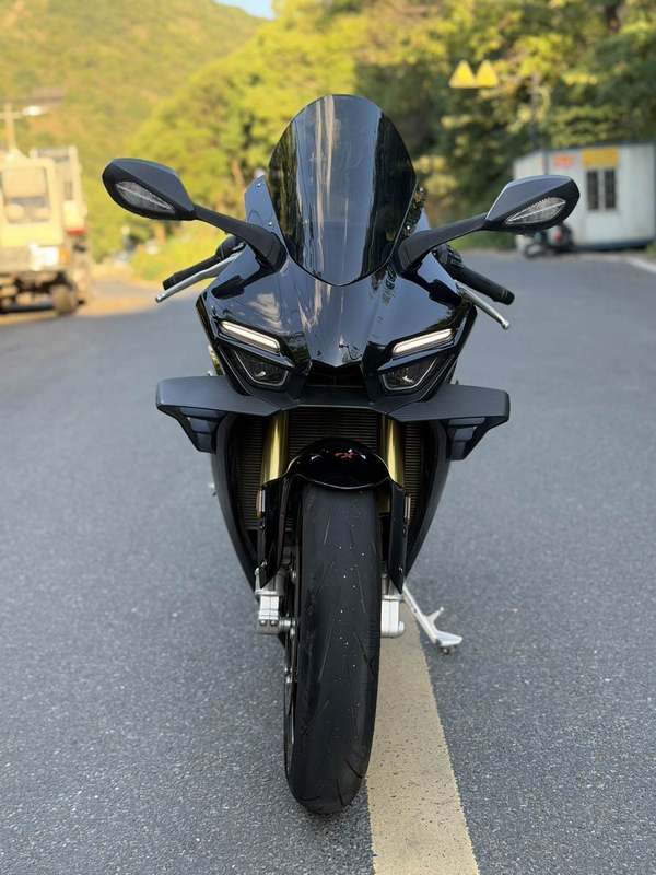 二手张雪机车500RR