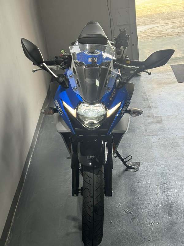 二手豪爵铃木GSX250R