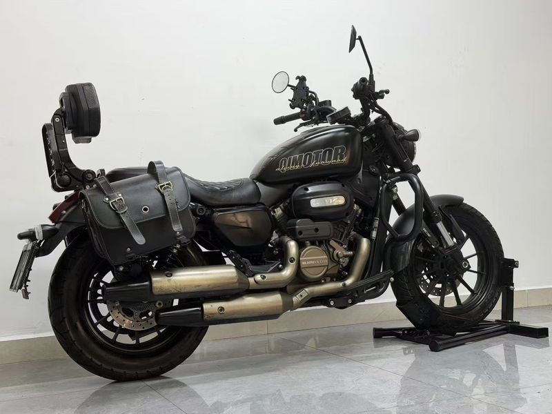 二手QJMOTOR闪300