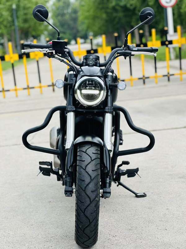 二手QJMOTOR闪300