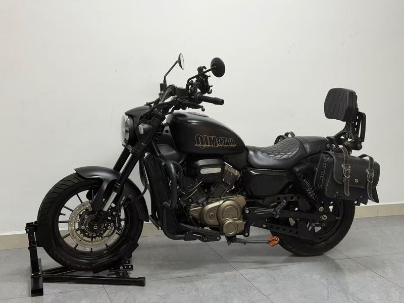 二手QJMOTOR闪300